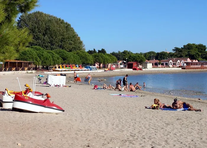 Apartment With A Parking Space - 7221 Medulin