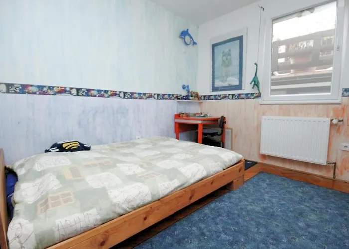 With A Parking Space - 7221 *