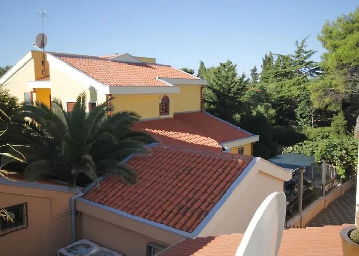 With A Parking Space - 7221 Apartman Medulin